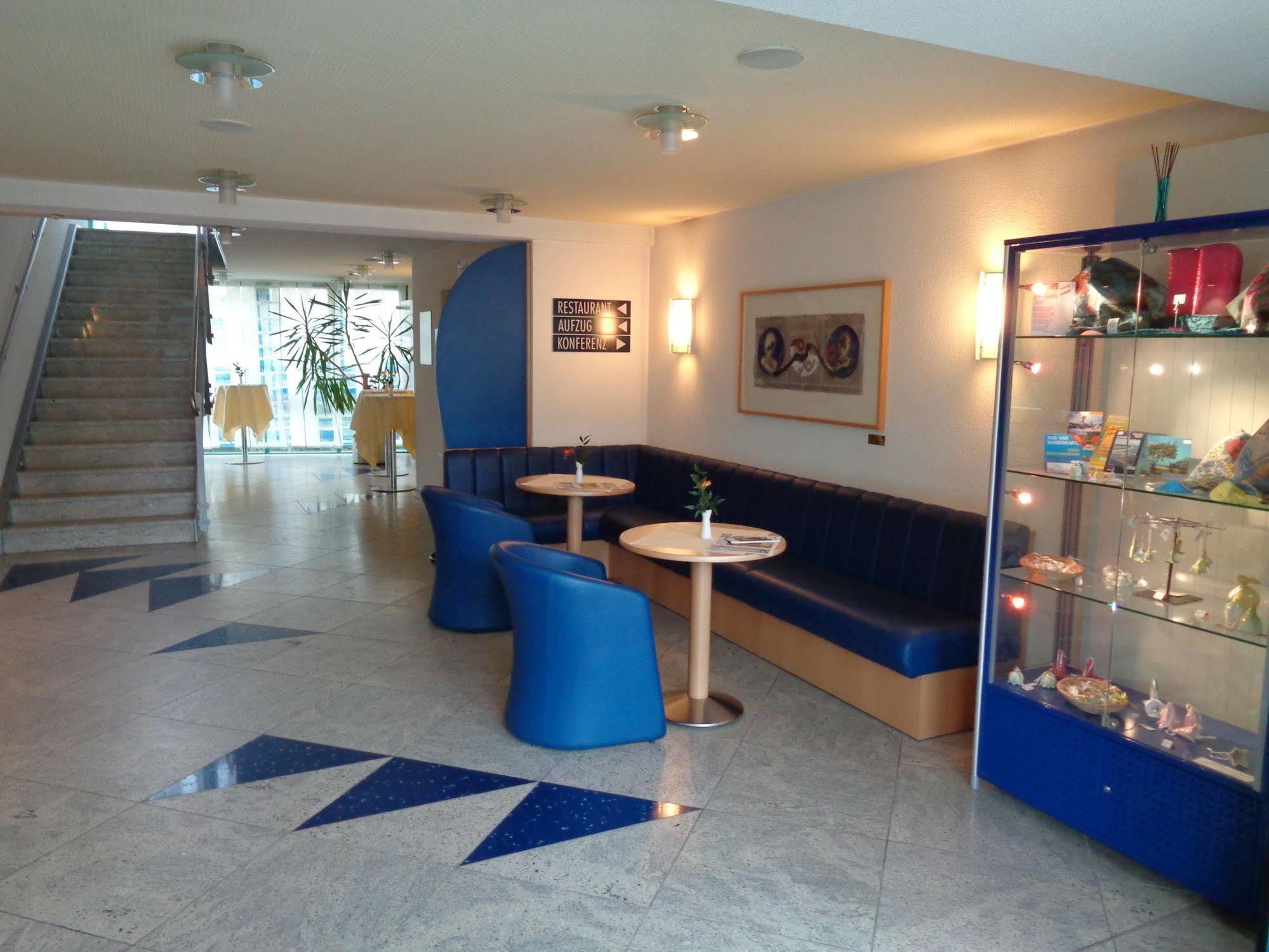 Parkhotel IV Jahreszeiten Kuehlungsborn Exterior photo