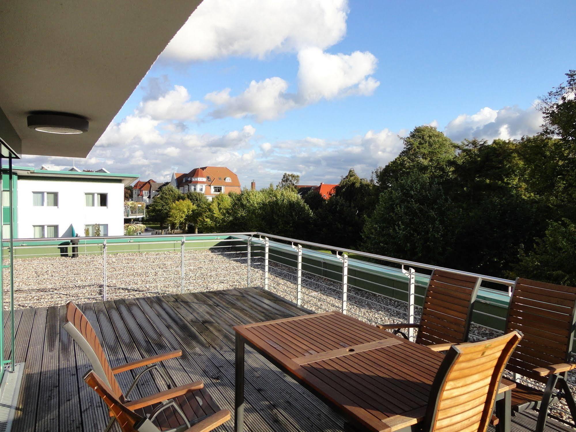 Parkhotel IV Jahreszeiten Kuehlungsborn Exterior photo